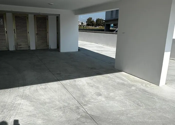 Brandnew Rooftop Flat Near Mall Apartmán