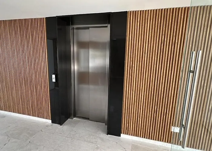 Brandnew Rooftop Flat Near Mall Larnaca